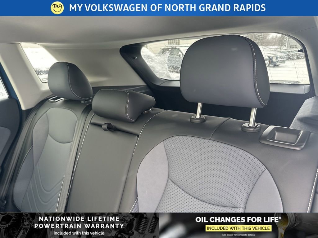 New 2026 Volkswagen Tiguan SE image 14