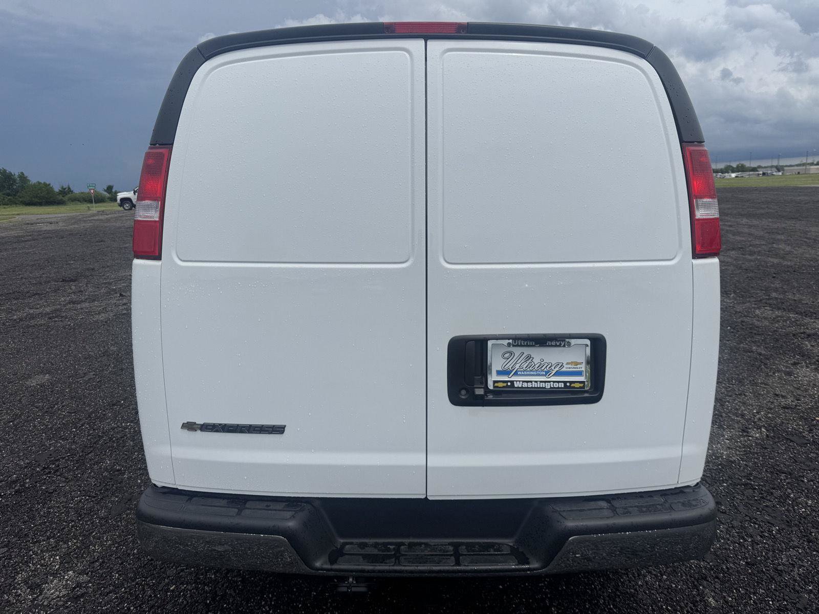 New 2026 Chevrolet Express 2500 w/ Driver Convenience Package RWD image 2