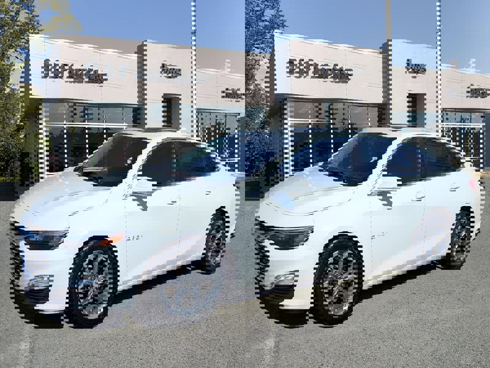 Used 2020 Chevrolet Malibu LT image 4