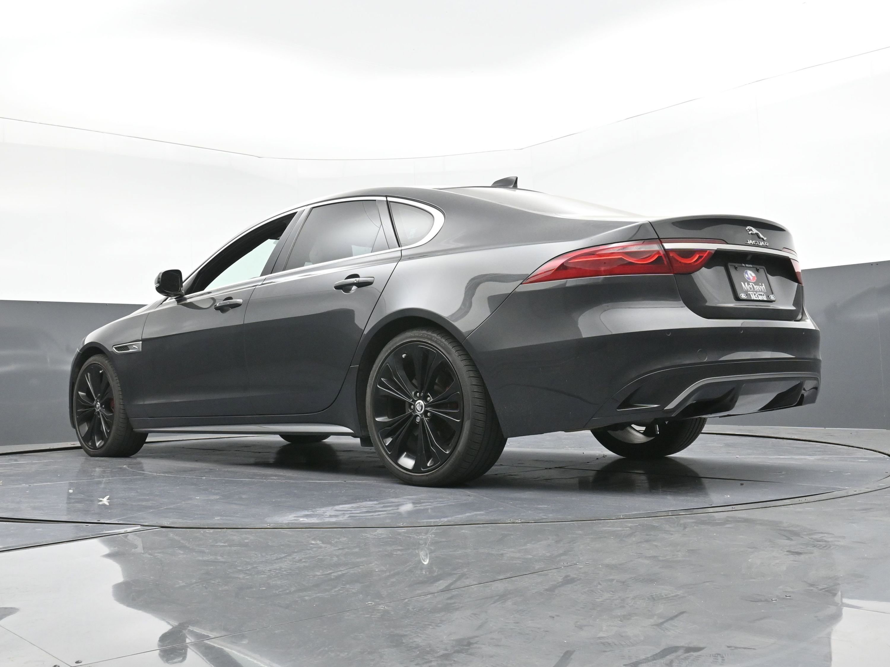 Used 2024 Jaguar XF R-Dynamic SE image 24