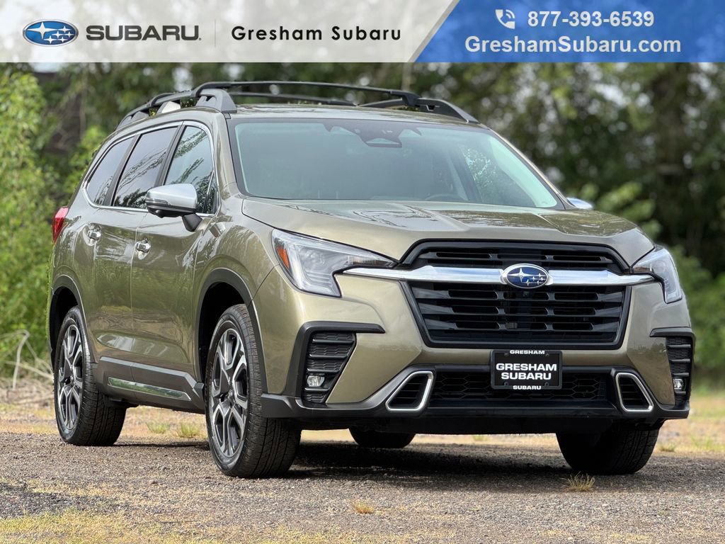 Used 2023 Subaru Ascent Touring AWD/4WD image 1