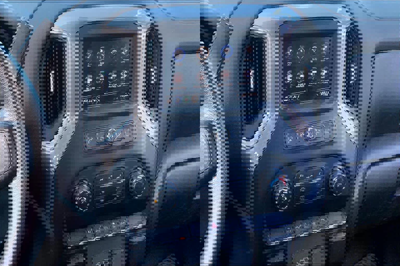 Used 2021 Chevrolet Silverado 1500 Custom image 7