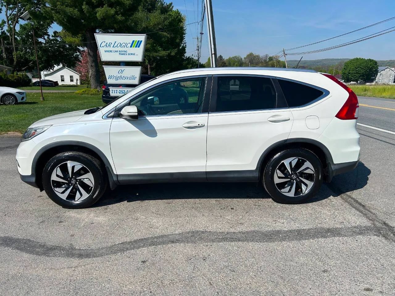 Used 2015 Honda CR-V Touring image 6
