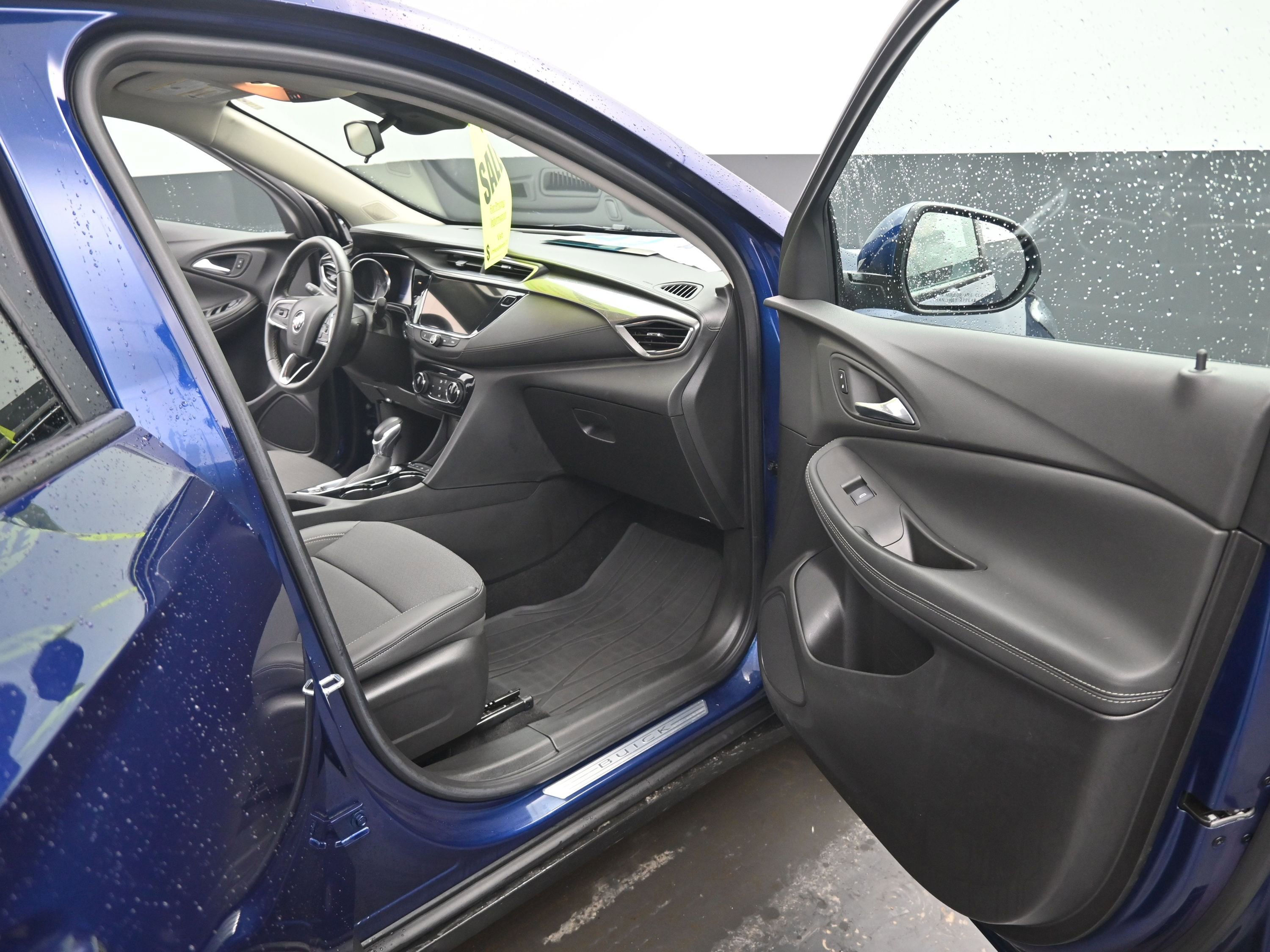 Used 2023 Buick Encore GX Preferred w/ Cold Weather Comfort Package image 22