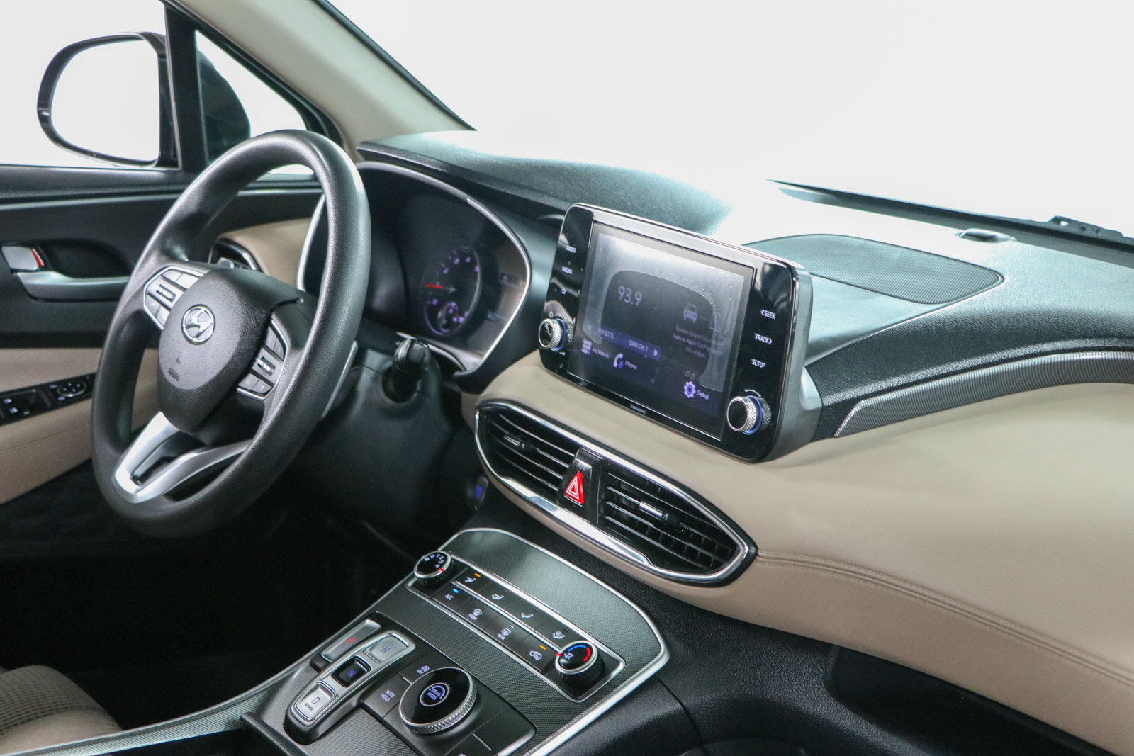 Used 2022 Hyundai Santa Fe SEL FWD image 25