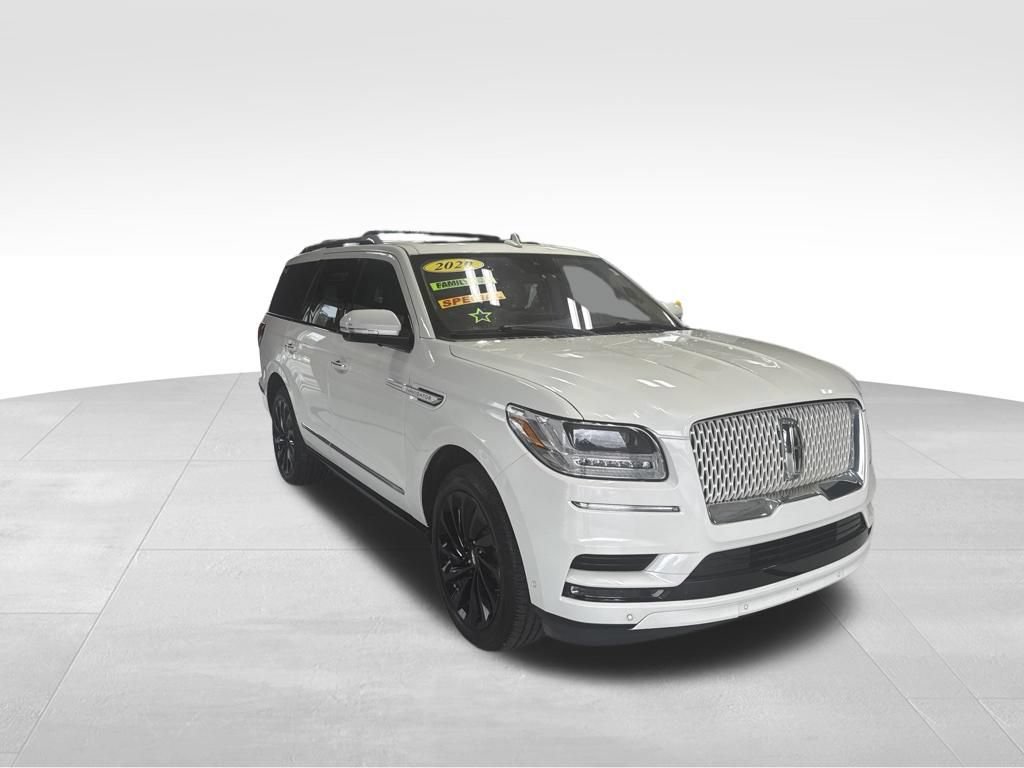 Used 2020 Lincoln Navigator Reserve w/ Equipment Group 208A Reserve AWD/4WD image 8