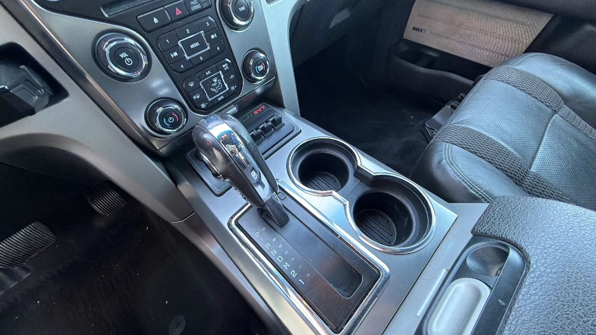 Used 2014 Ford F150 Raptor w/ SVT Exterior Graphics Package AWD/4WD image 20