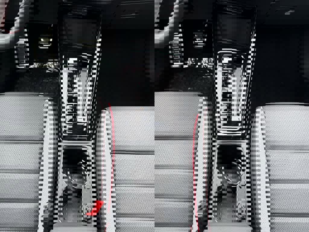 New 2025 Volkswagen GTI Autobahn image 20