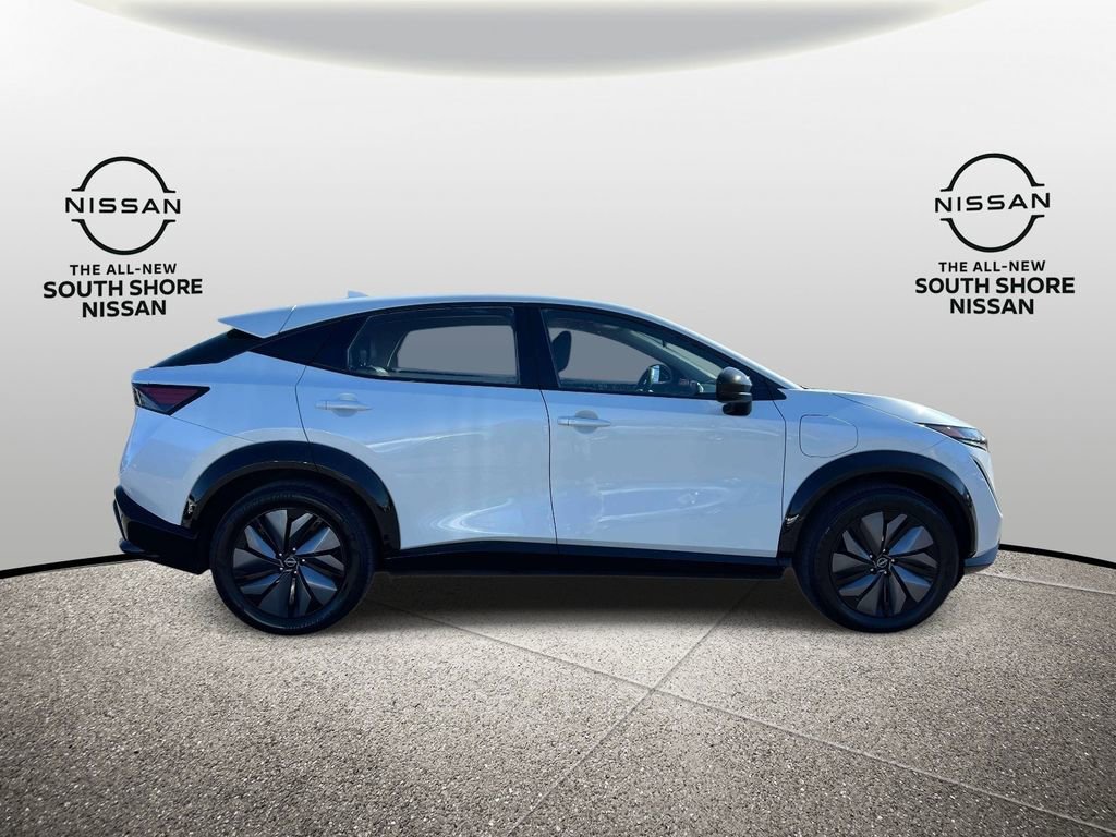 Used 2024 Nissan Ariya AWD image 5