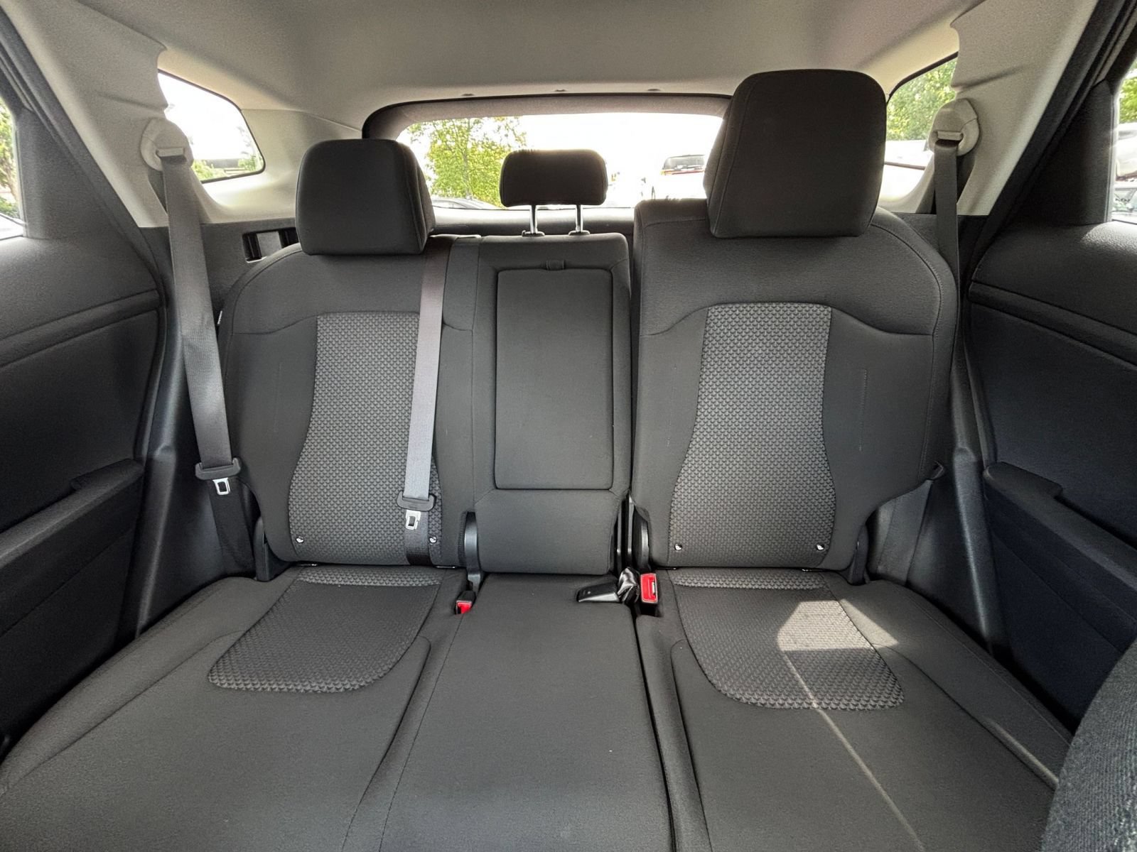 Used 2026 Kia Sportage LX FWD image 37