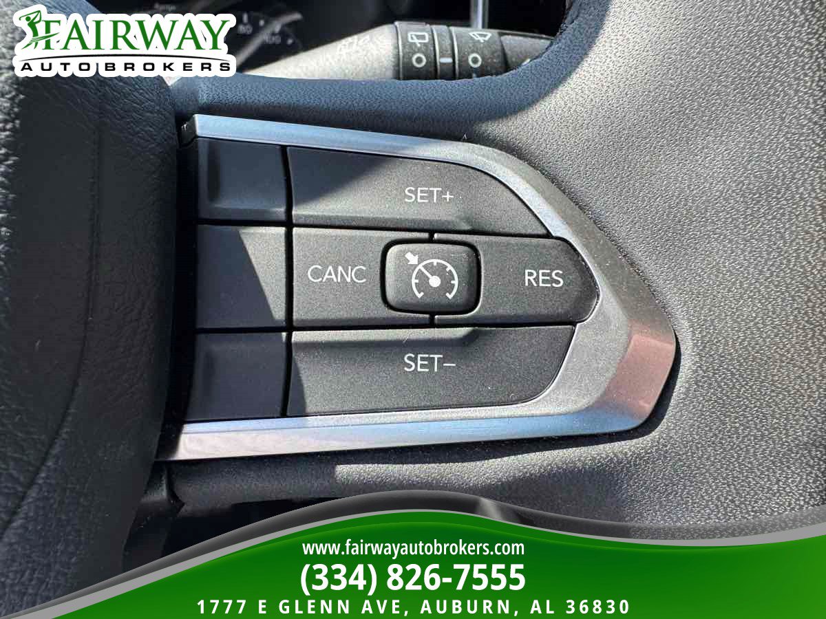 Used 2023 Jeep Compass Latitude w/ Sun and Sound Group AWD/4WD image 19