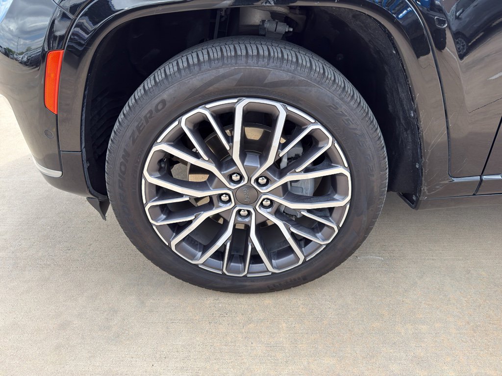 Used 2021 Jeep Grand Cherokee L Summit image 32