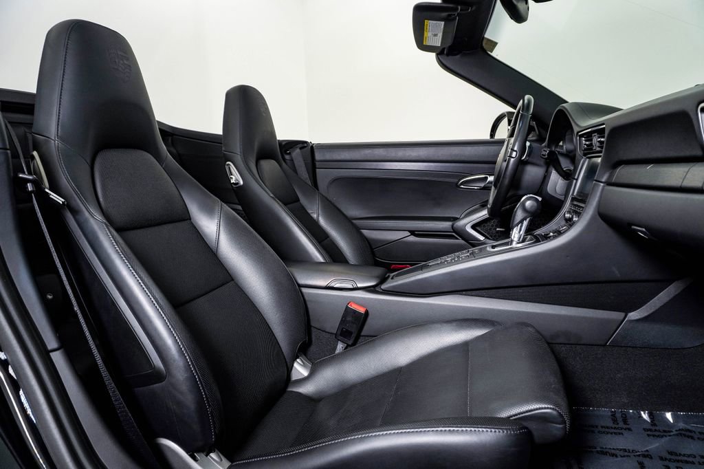 Certified 2015 Porsche 911 Carrera GTS image 16