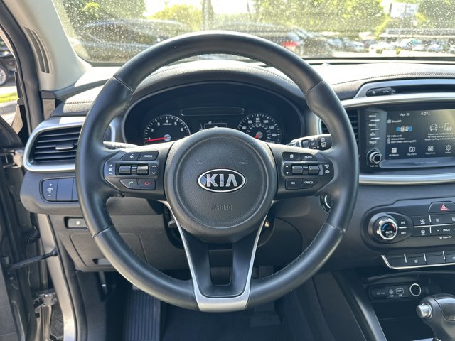 Used 2017 Kia Sorento FWD w/ LX Convenience Package image 28