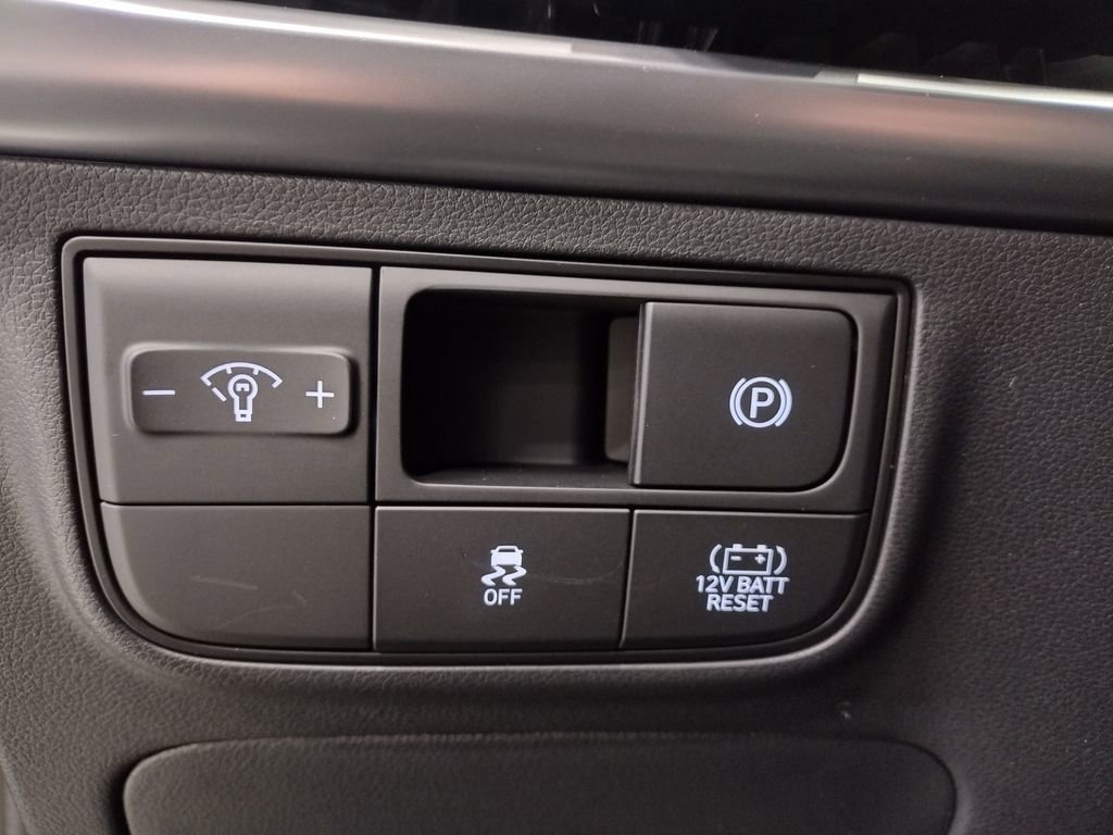 New 2026 Hyundai Tucson Blue SE w/ Tow & Go Package AWD/4WD image 24