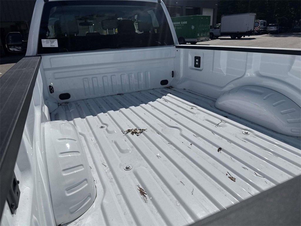 New 2025 Ford F350 XL w/ XL Chrome Package image 4