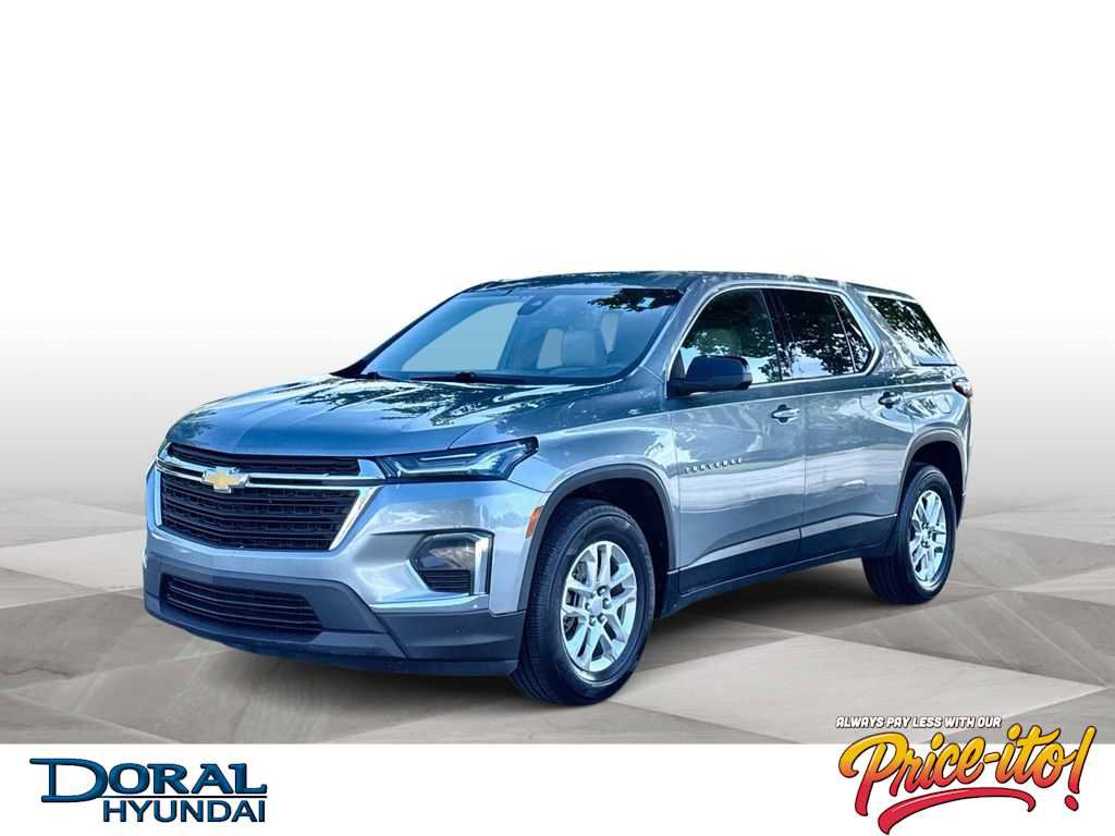 Used 2024 Chevrolet Traverse LS FWD image 1