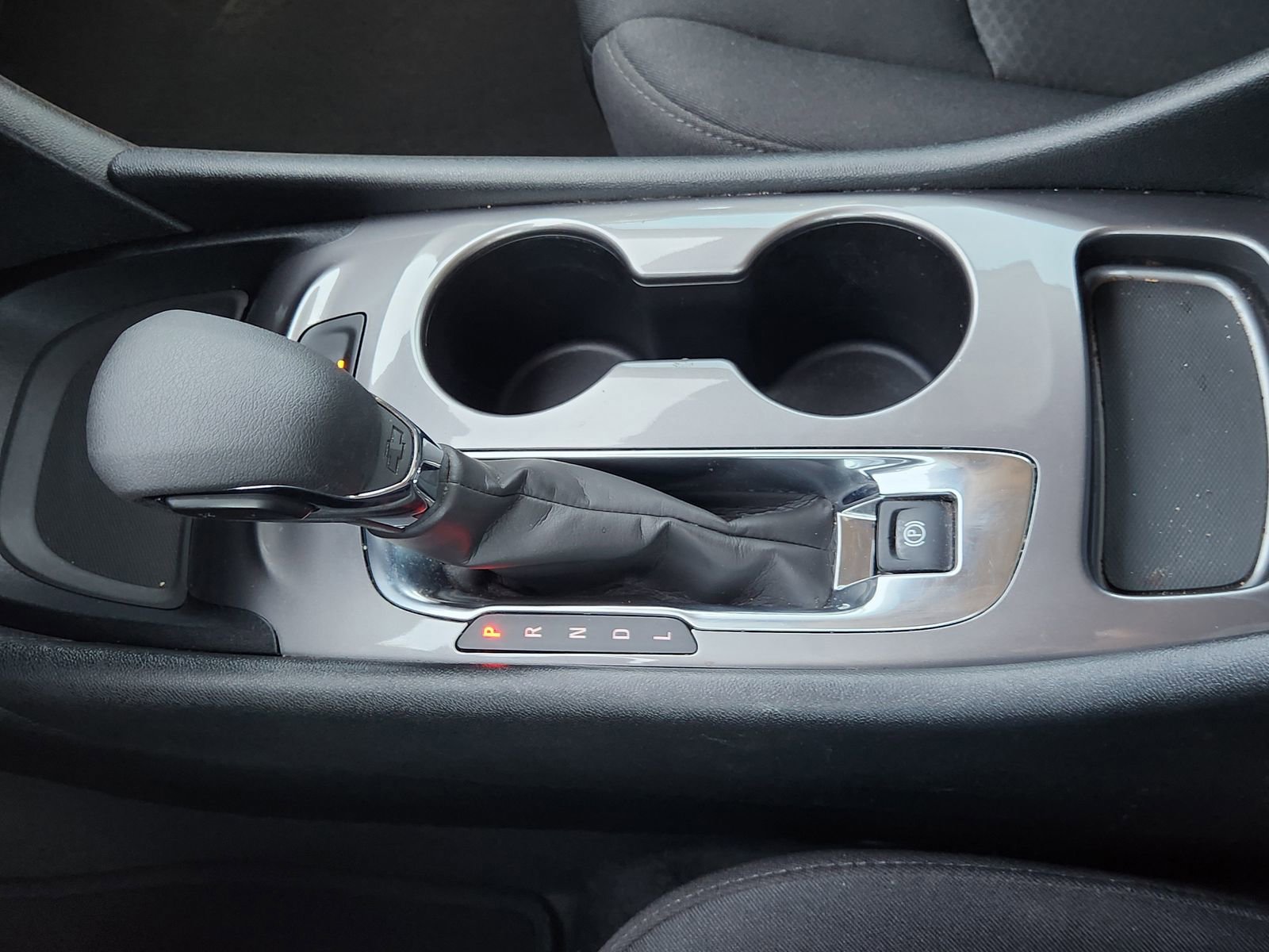 Used 2025 Chevrolet Malibu LS w/ Driver Confidence Package FWD image 24