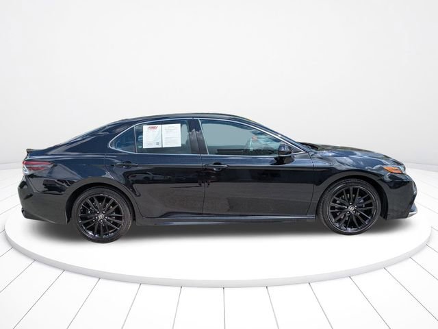 Used 2024 Toyota Camry XSE FWD image 3