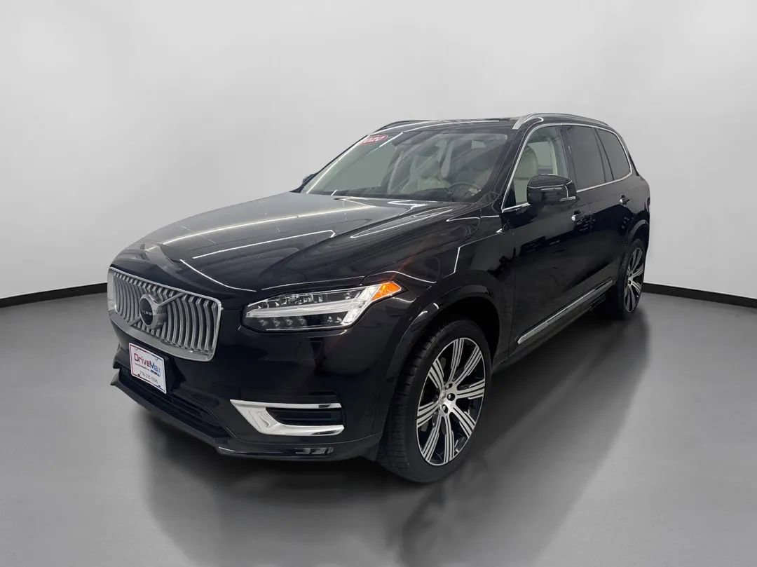 Used 2020 Volvo XC90 T6 Inscription w/ Protection Package Premier image 4