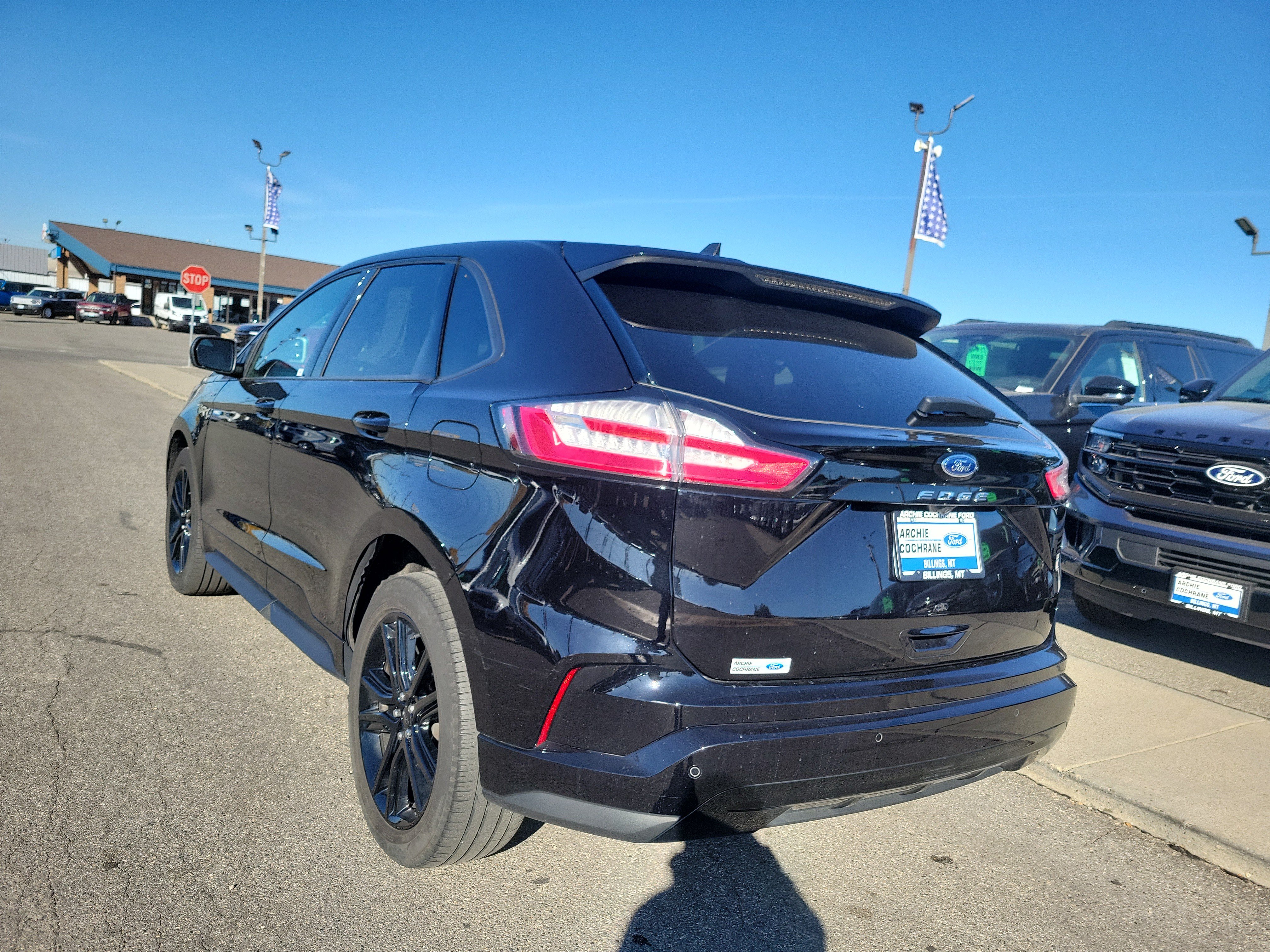 Certified 2024 Ford Edge ST-Line AWD/4WD image 3