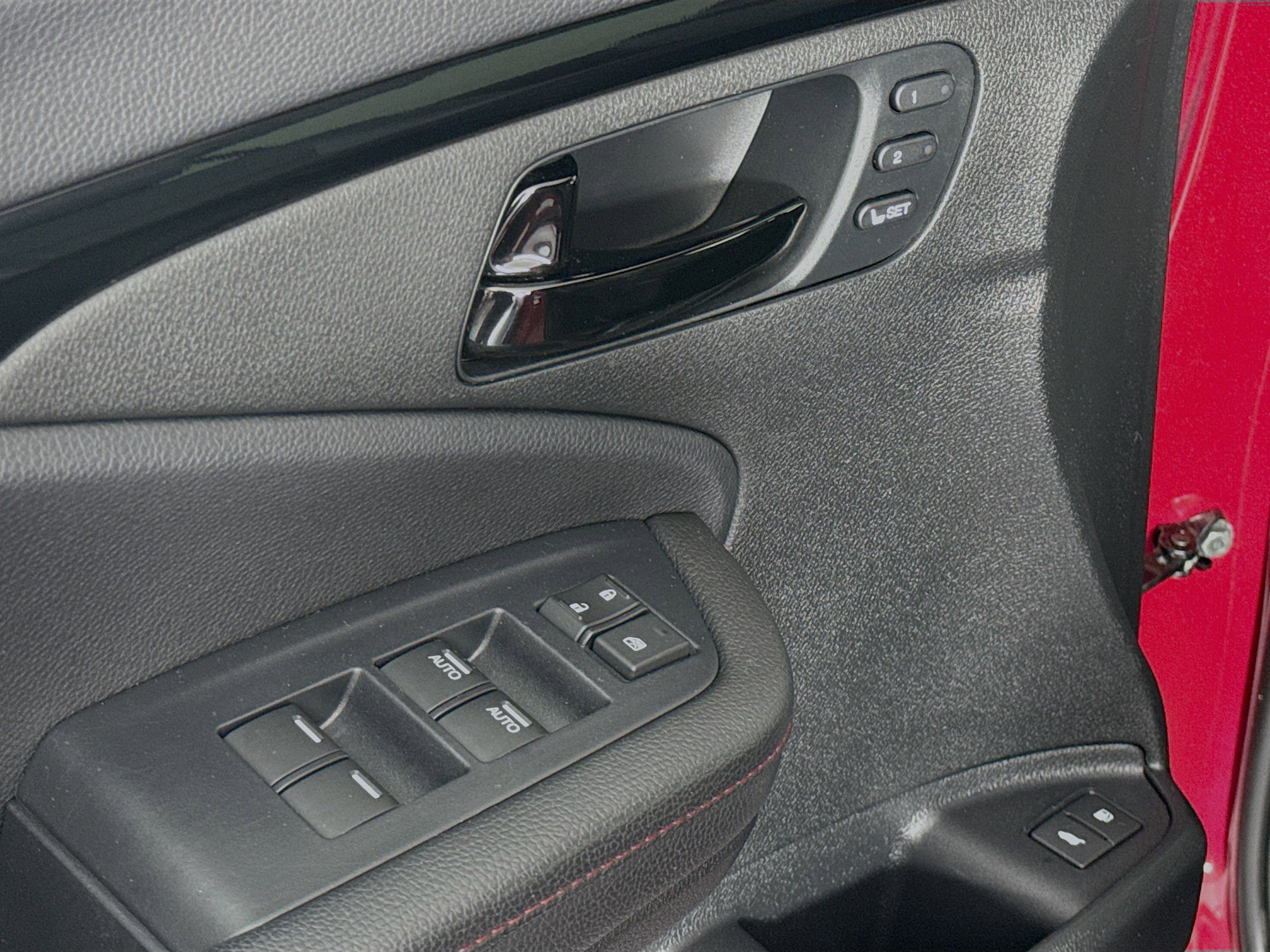 Certified 2024 Honda Passport Black Edition image 18