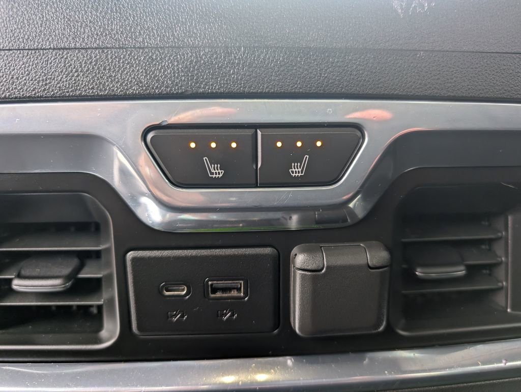 Used 2021 Chevrolet Silverado 2500 High Country w/ Z71 Off-Road Package AWD/4WD image 23