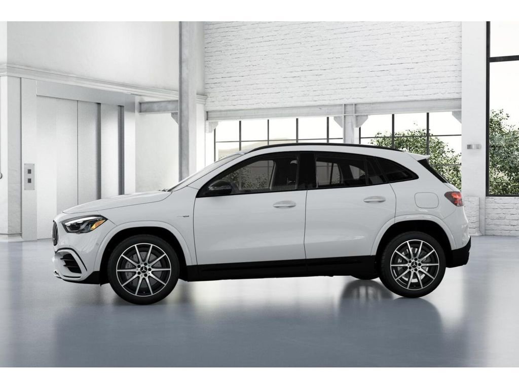 New 2026 Mercedes-Benz GLA 35 AMG 4MATIC image 35