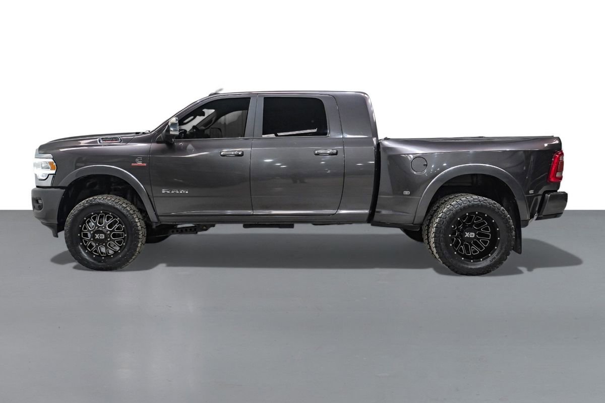 Used 2020 RAM 3500 Laramie image 9