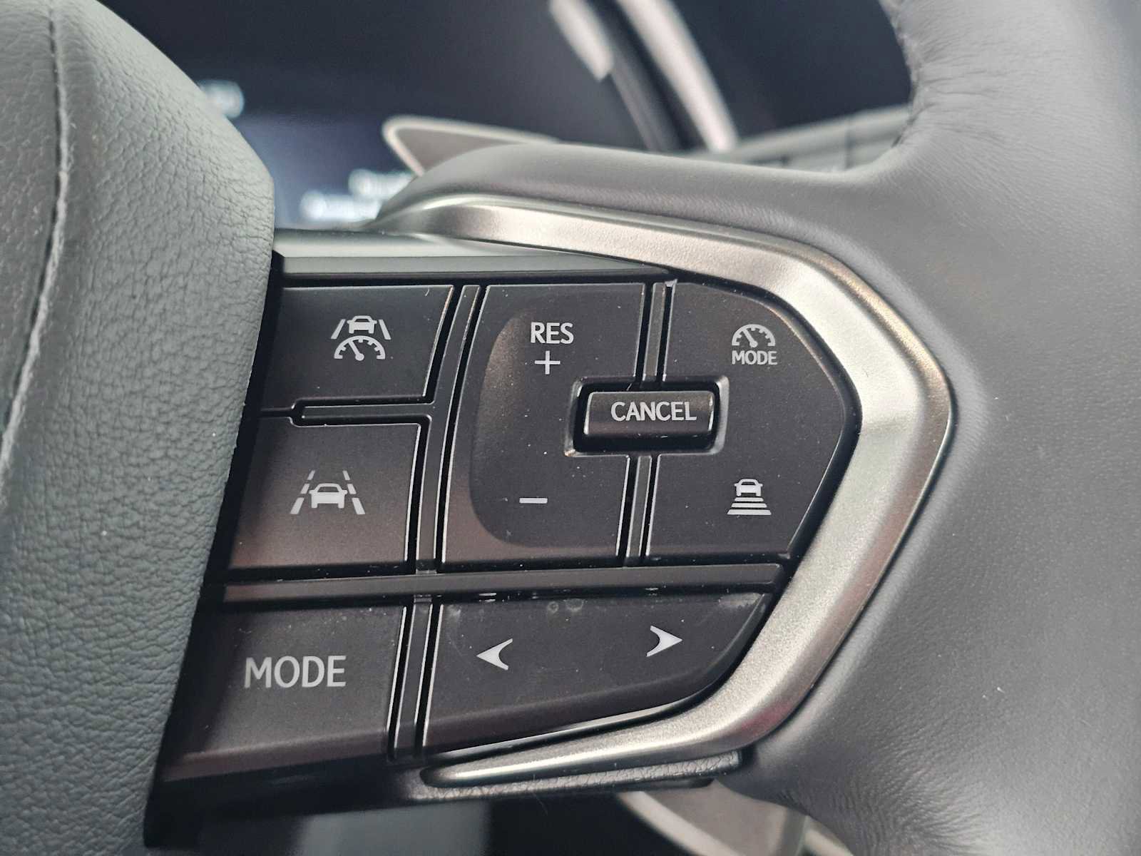 Used 2025 Lexus RX 350 FWD w/ Technology Package image 28