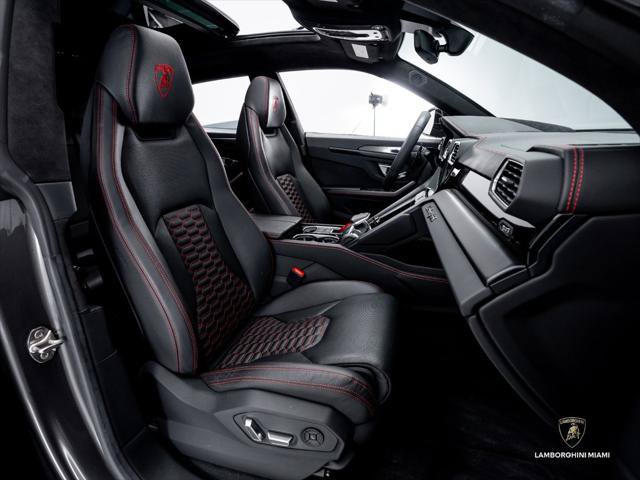 Used 2023 Lamborghini Urus S AWD/4WD image 34