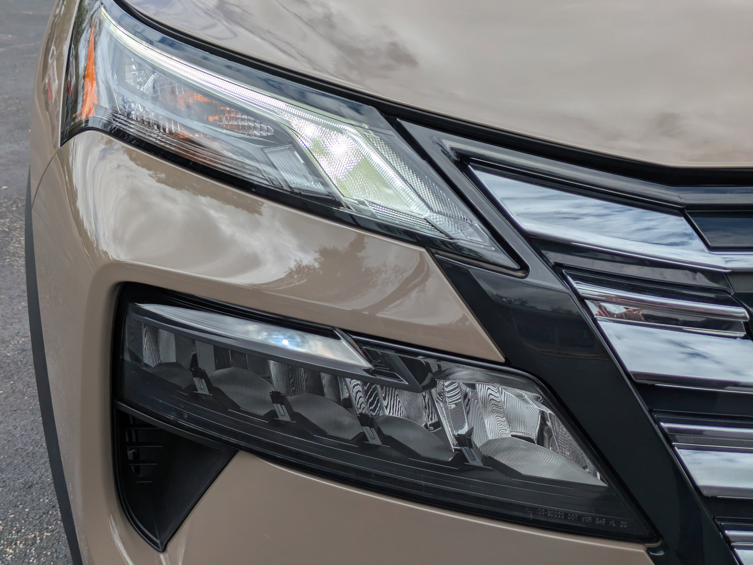 Certified 2024 Nissan Rogue SV image 9