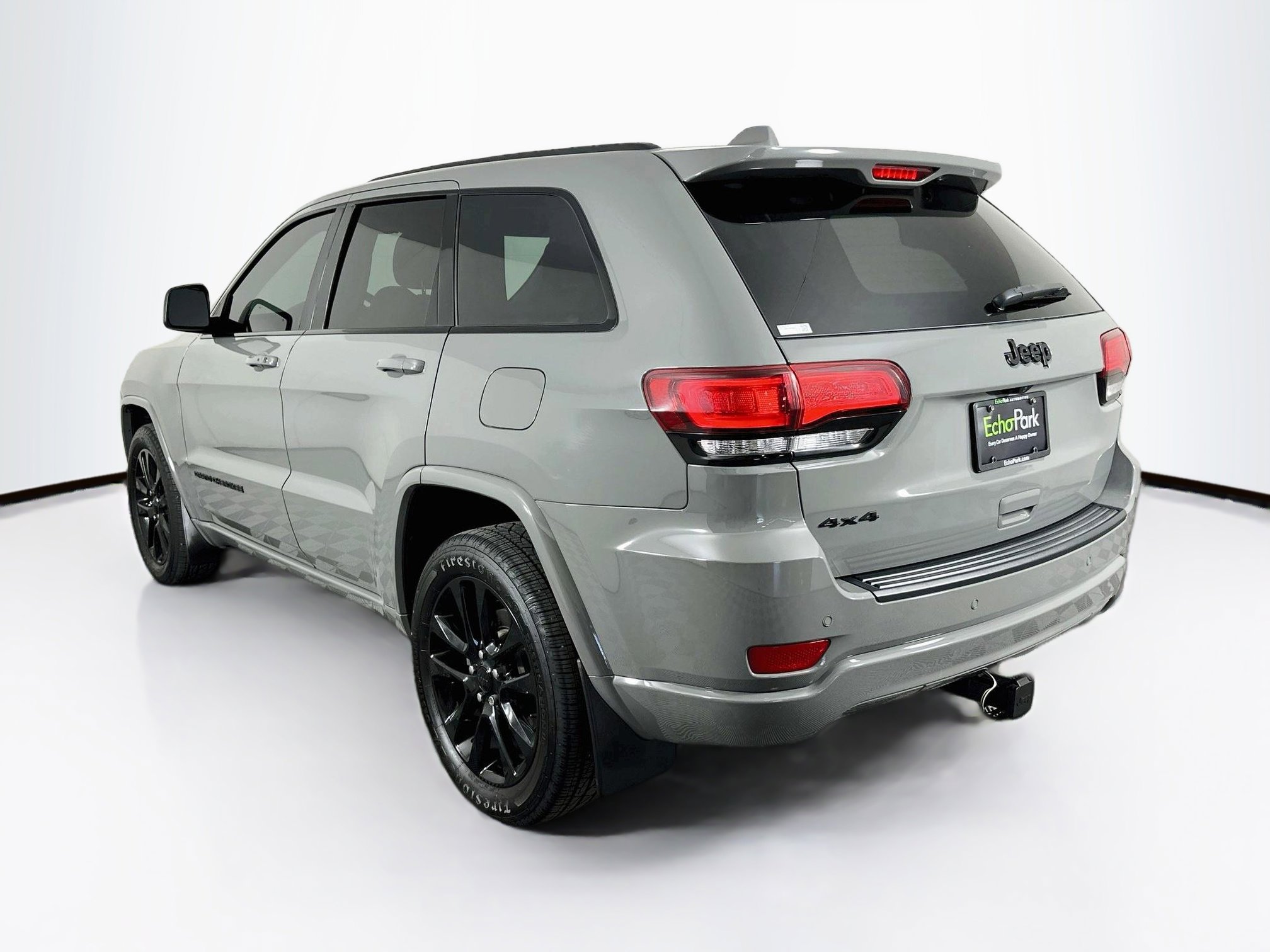 Used 2021 Jeep Grand Cherokee Laredo X AWD/4WD image 5