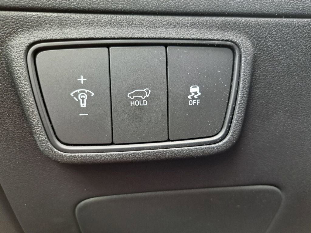 Used 2022 Hyundai Tucson Limited image 15