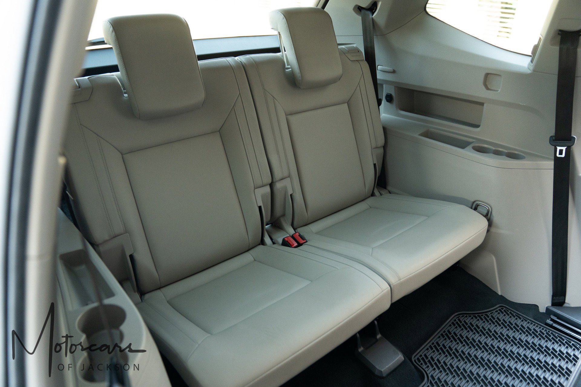 Used 2019 Volkswagen Atlas SE w/ Towing Package image 17