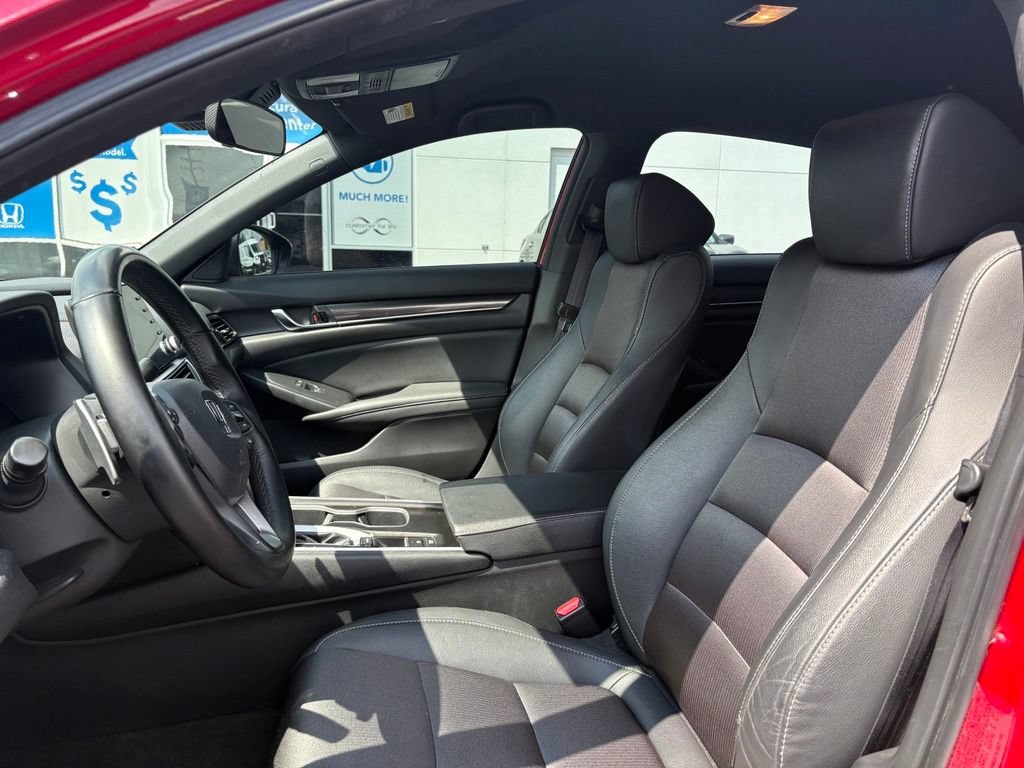 Used 2019 Honda Accord Sport image 6