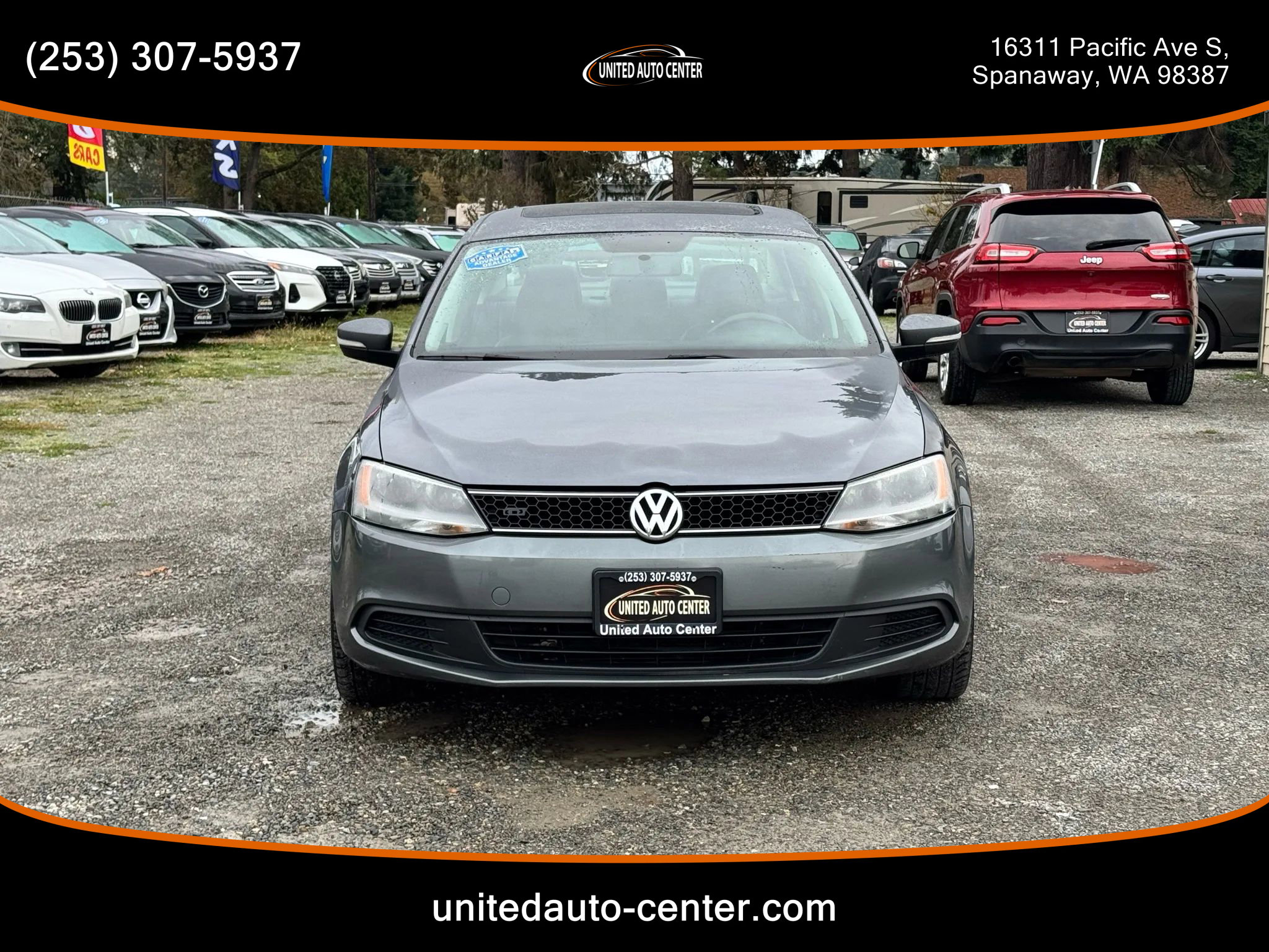 Used 2012 Volkswagen Jetta SE image 2
