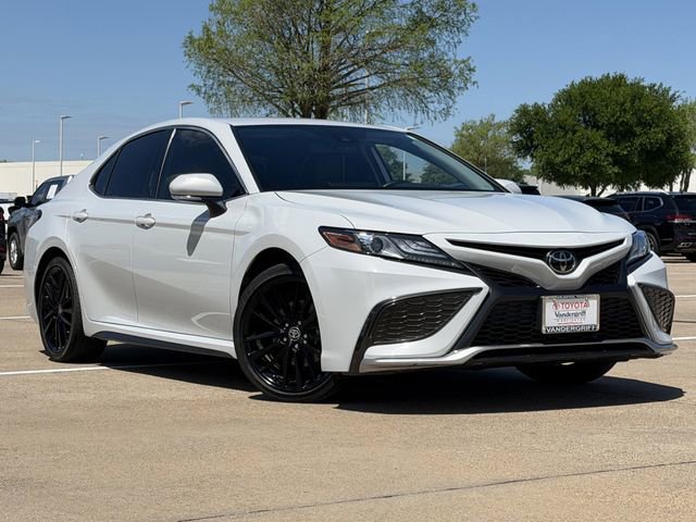 Certified 2022 Toyota Camry XSE image 2