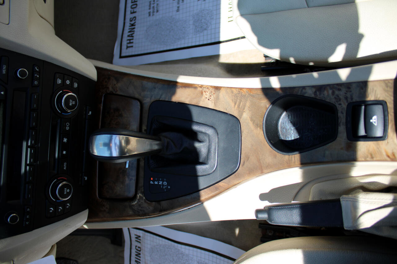 Used 2007 BMW 328i Convertible image 22