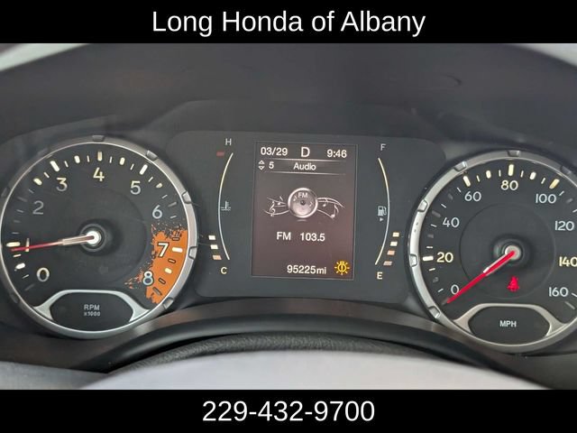 Used 2015 Jeep Renegade Sport w/ Power & Air Group FWD image 27