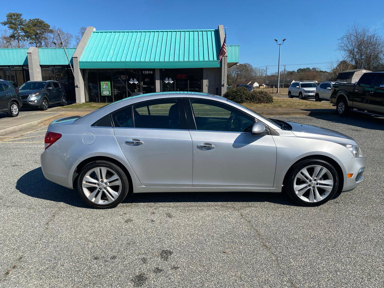 Used 2016 Chevrolet Cruze LTZ image 6