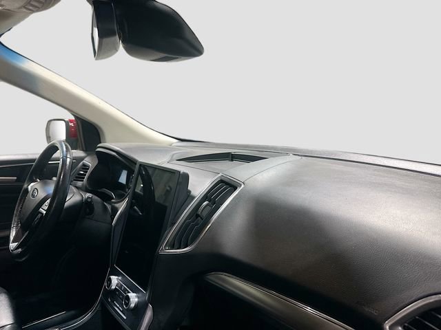 Used 2022 Ford Edge Titanium AWD/4WD image 30