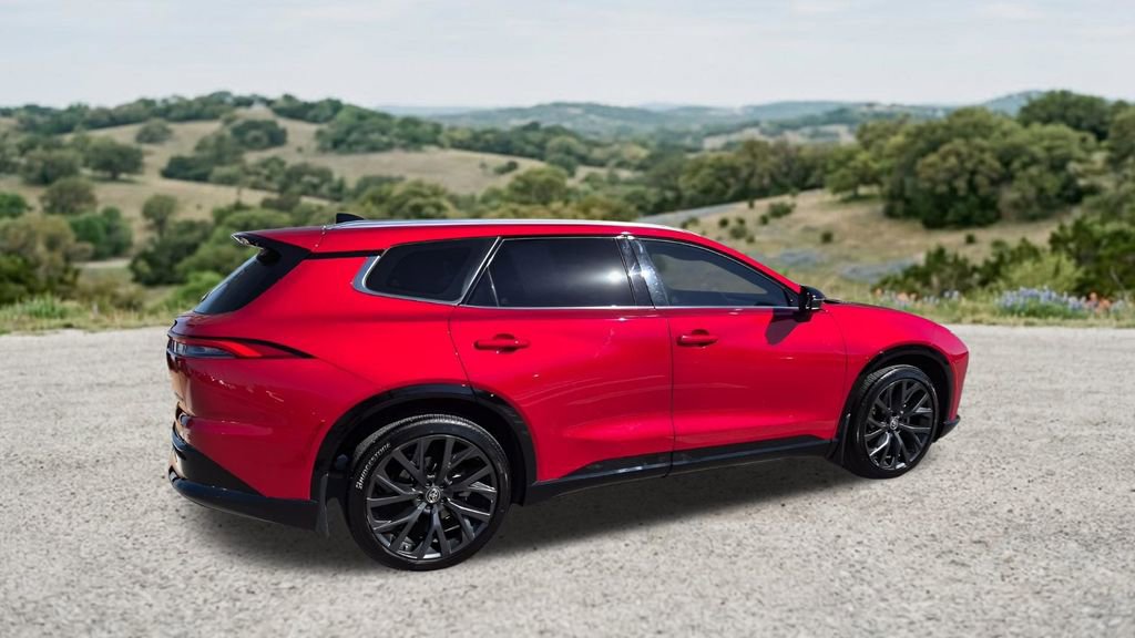 Used 2025 Toyota Crown Signia w/ Advanced Technology Package AWD/4WD image 11