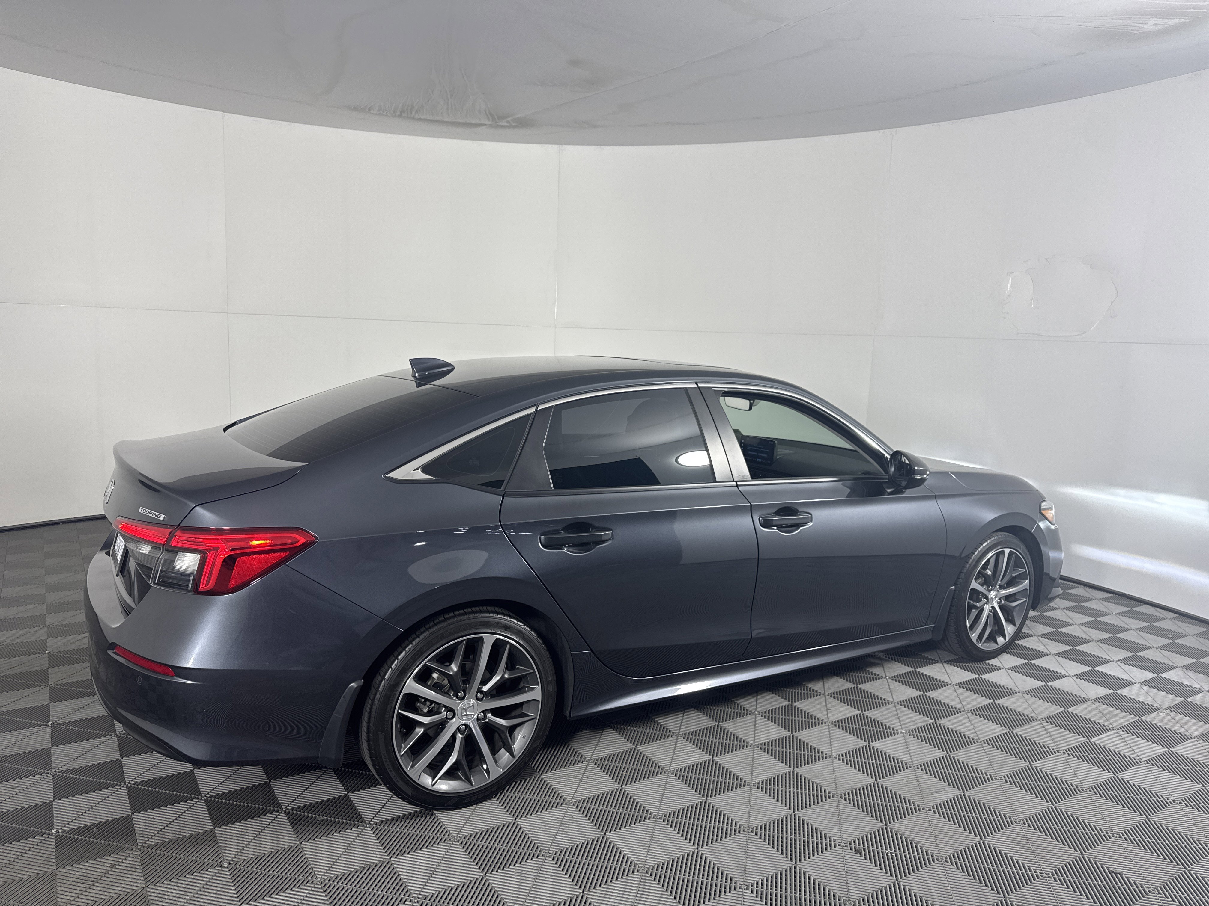 Certified 2023 Honda Civic Touring image 4