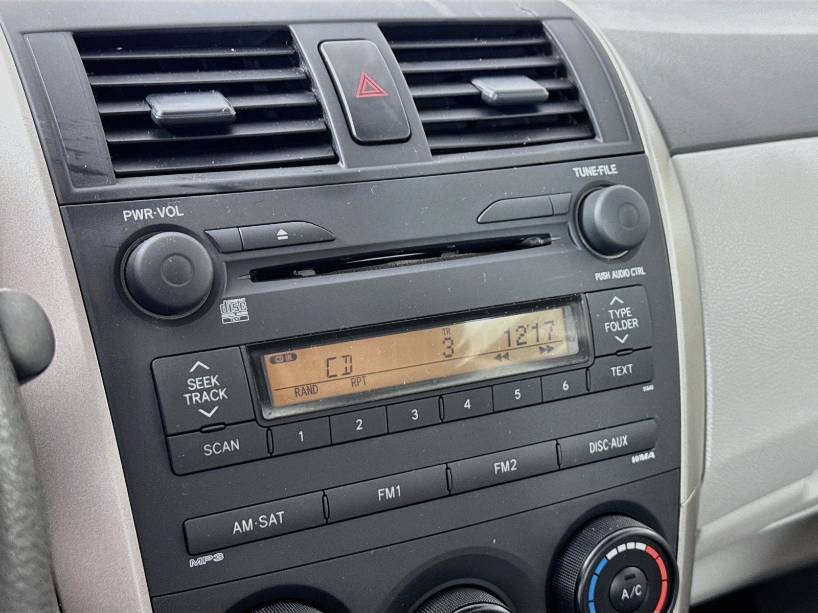 Used 2009 Toyota Corolla LE FWD image 13