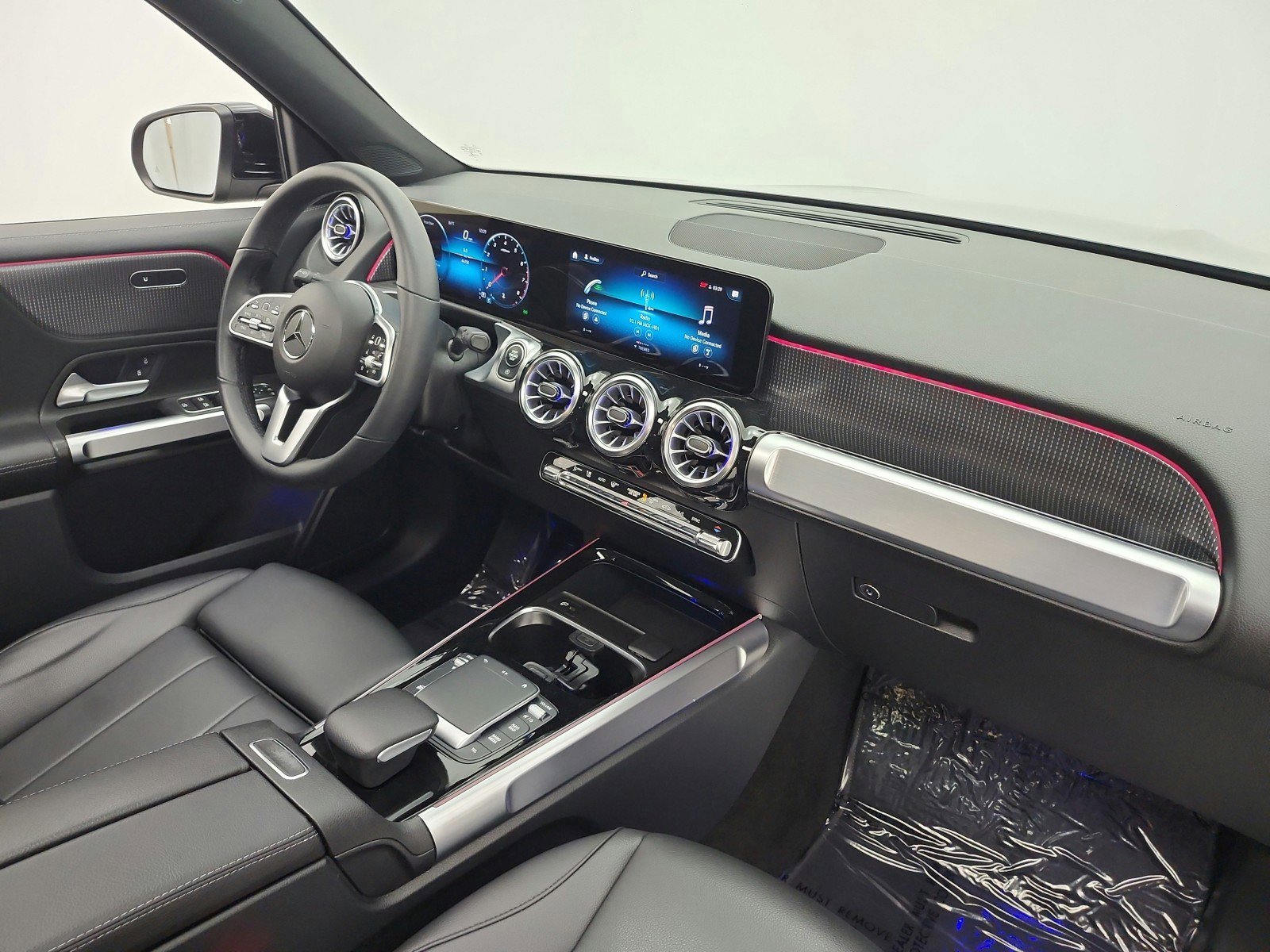 Used 2022 Mercedes-Benz GLB 250 image 20