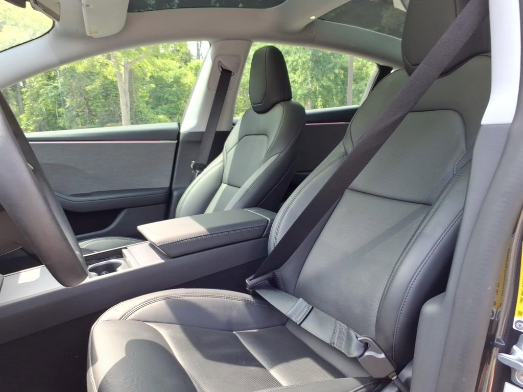 Used 2025 Tesla Model 3 Long Range RWD image 14