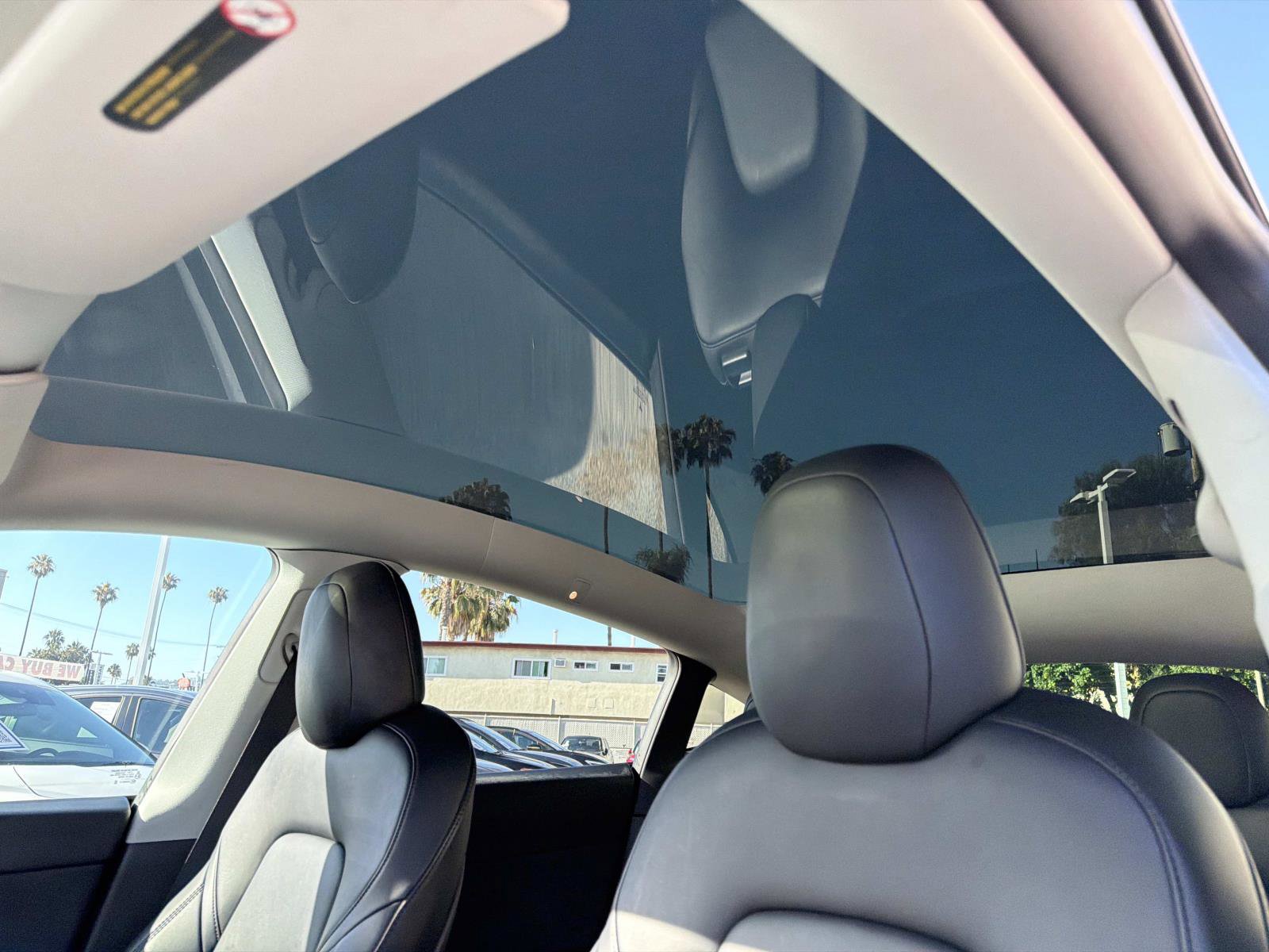 Used 2022 Tesla Model Y Long Range AWD/4WD image 15