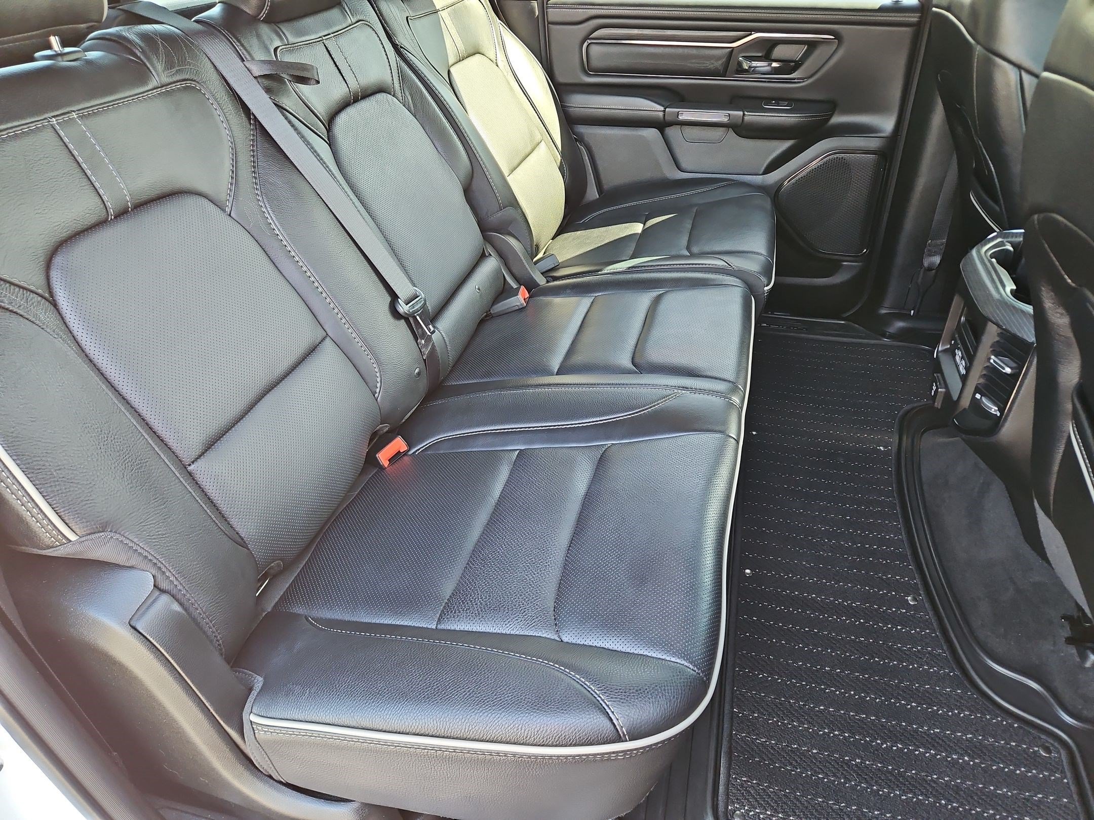 Used 2022 RAM 1500 Limited RWD image 27