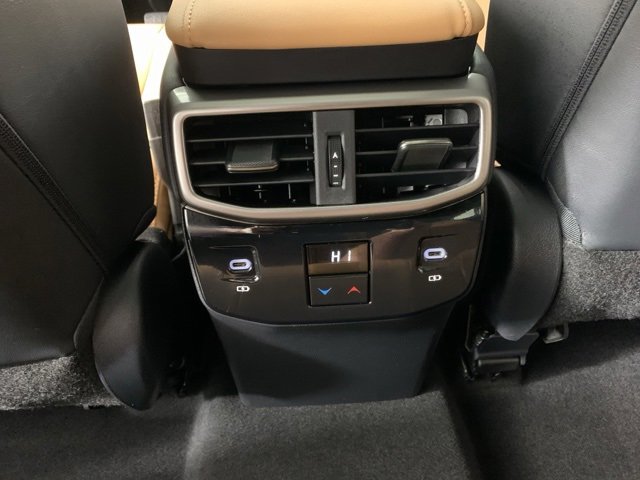 Used 2025 Lexus RX 350 350h Premium Plus w/ Convenience Package image 36